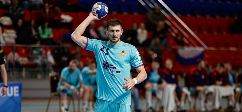 Левый полусредний ЦСКА Илья Белевцов признан лучшим игроком команды в январе