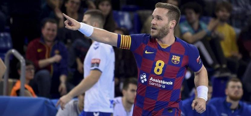 Испания. 30 ноября №8 легенды "Барселоны" Виктора Томаса будет выведен из обращения после матча Лиги чемпионов с "Килем"