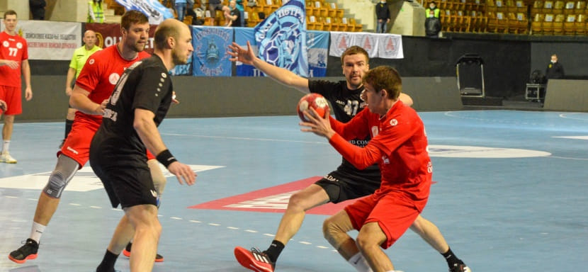 Чемпионат России. Суперлига красиво попрощалась с "регуляркой". И уже даже отрепетировала плей-офф