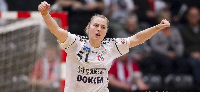 Дания. Норвежская линейная "Эсбьерга" Вильде Ингстад из-за травмы руки выбыла из строя как минимум до октября