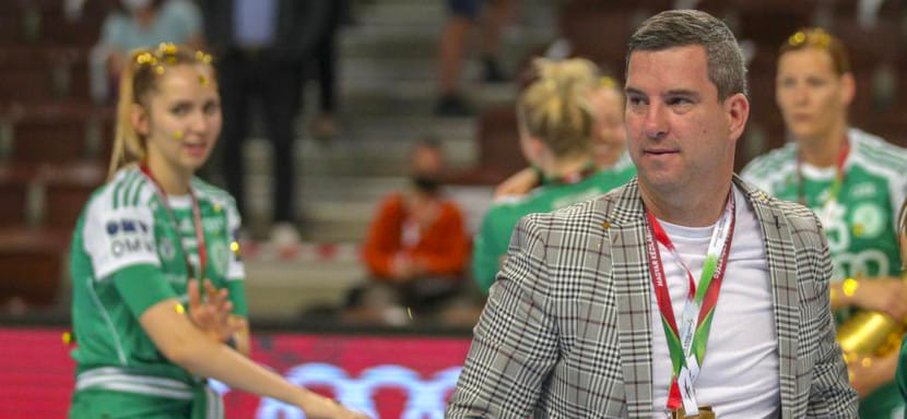 Венгрия. Источник: президент "Дьера" Чаба Барта уйдет в отставку после нынешнего сезона. При нем клуб три раза подряд выиграл Лигу чемпионов