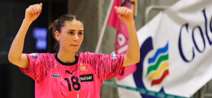 Норвегия. Левая крайняя Мина Хессельберг продлила контракт с "Кристиансандом" на три года