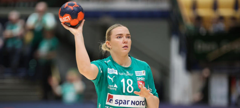 Датский "Виборг" ищет варианты за границей для отстранённой от работы с основным составом Кристины Педерсен