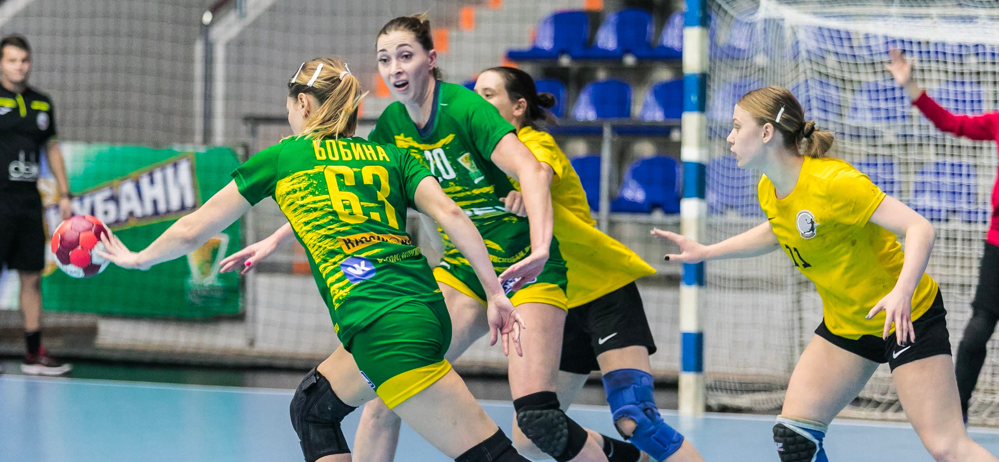 Olimpbet Суперлига. Екатерина Бобина: "То, что Гафонову признали лучшей в матче со "Звездой", справедливо: часть моих успехов — её заслуга"