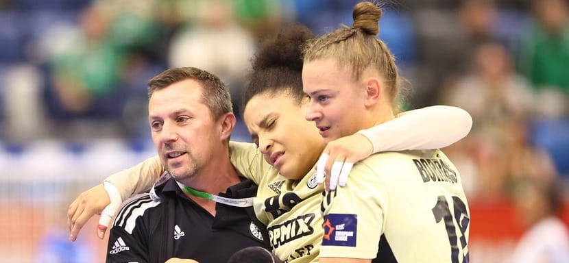 Правая крайняя "Дебрецена" Мариана Коста успешно прооперирована после жуткого столкновения в полуфинале Кубка Венгрии