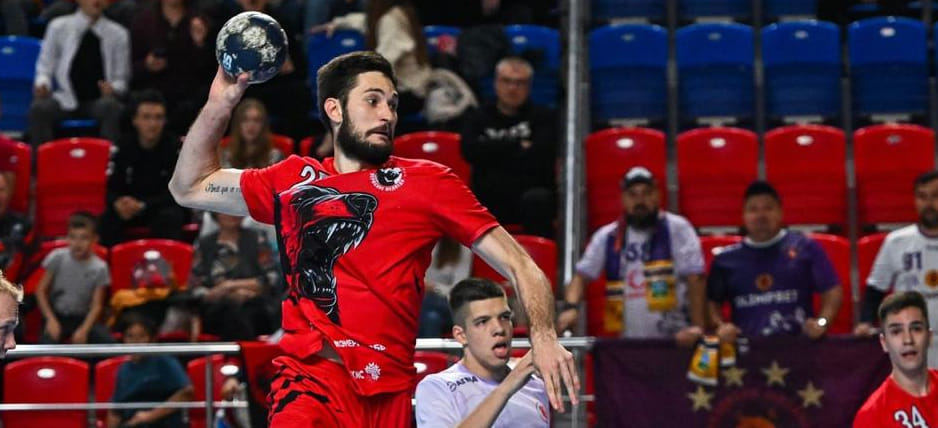 "Не раздумывал, когда получил такое предложение!" Евгений Дзёмин — про секрет успеха "Пермских медведей"