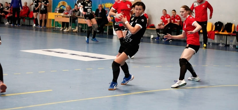 Опытная линейная Анна Сухомирова покидает ряды победителя чемпионата Беларуси БНТУ-БелАЗ