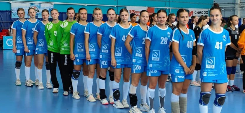 Сегодня в Волгограде стартовал турнир среди молодёжных команд, посвящённый памяти Левона Акопяна