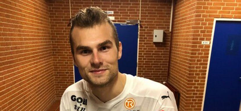 Дания. Правый крайний "Скандерборга" Майк Хок продлил контракт с клубом еще на один год. Соглашение действует до лета 2022 года