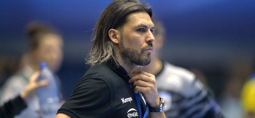 Румыния. Адриан Василе: "В Европе нет другой команды, кроме "Бухареста", которая за тур до финиша чемпионата не проиграла бы ни одного матча"