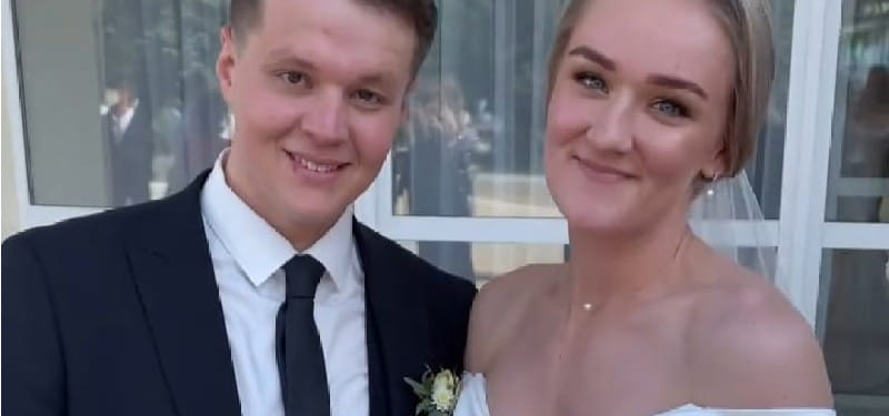 Суперлига. Левая крайняя "Лады" Валентина Барынина и врач команды Сергей Рахмаев стали мужем и женой