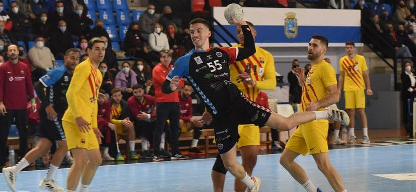 Испания. "Гранольерс", претендующий на призовую тройку лиги ASOBAL, пополнится воспитанником "Барселоны" Давидом Рокой