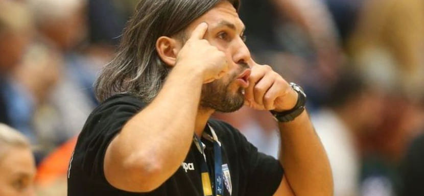 Румыния. Адриан Василе готовится к дебюту во главе сборной страны: “Огромная честь и большая ответственность!”