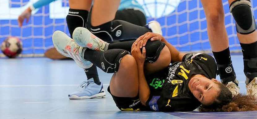 Женская бундеслига. У чемпионки мира-2019 Делайлы Амеги из "Боруссии" второй разрыв "крестов" за полтора года