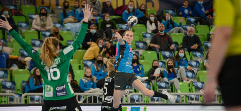 Женская бундеслига. Правая крайняя словенского "Крима" Тия Гомилар-Зицкеро продолжит карьеру в "Неккарзульме" Тани Логвин