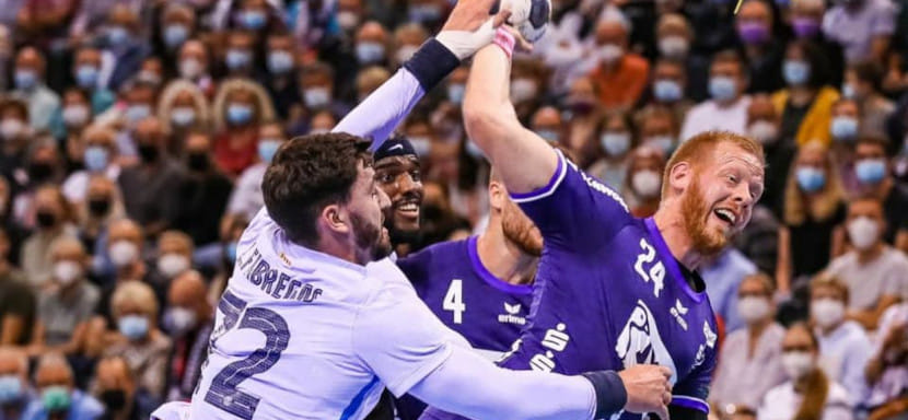 Лига чемпионов. В заключительном матче первого игрового дня в группе "В" испанская "Барселона" одержала гостевую победу во Фленсбурге