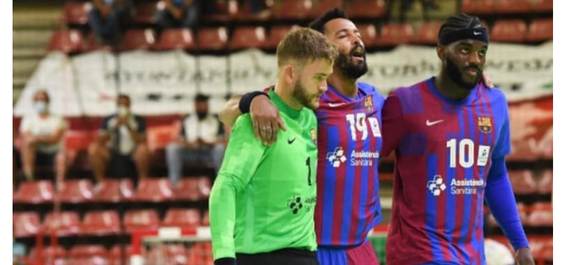 Испания. У Тимоти Н'Гессана диагностирован фибриллярный разрыв мышц правой ноги. Французский полусредний "Барселоны" выбыл на месяц