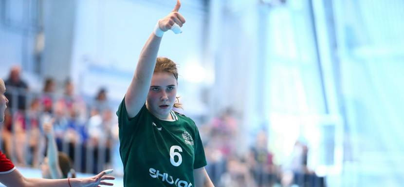 Украина. "Галичанка", "Днепрянка" и "Карпаты" одержали победы в первом туре чемпионата