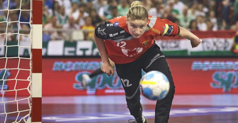 Лига чемпионов. Амандин Лейно: "В "Дьере" у меня есть все, что я хочу, и я готова к новому приключению"