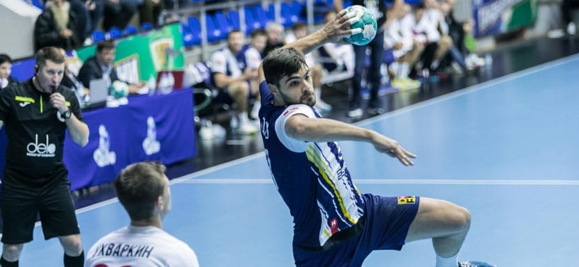 Россия. Комиссия по организации и проведению соревнований ФГР оштрафовала игрока СКИФа Руслана Дашко и Никиту Сибирёва из "Воронежа"