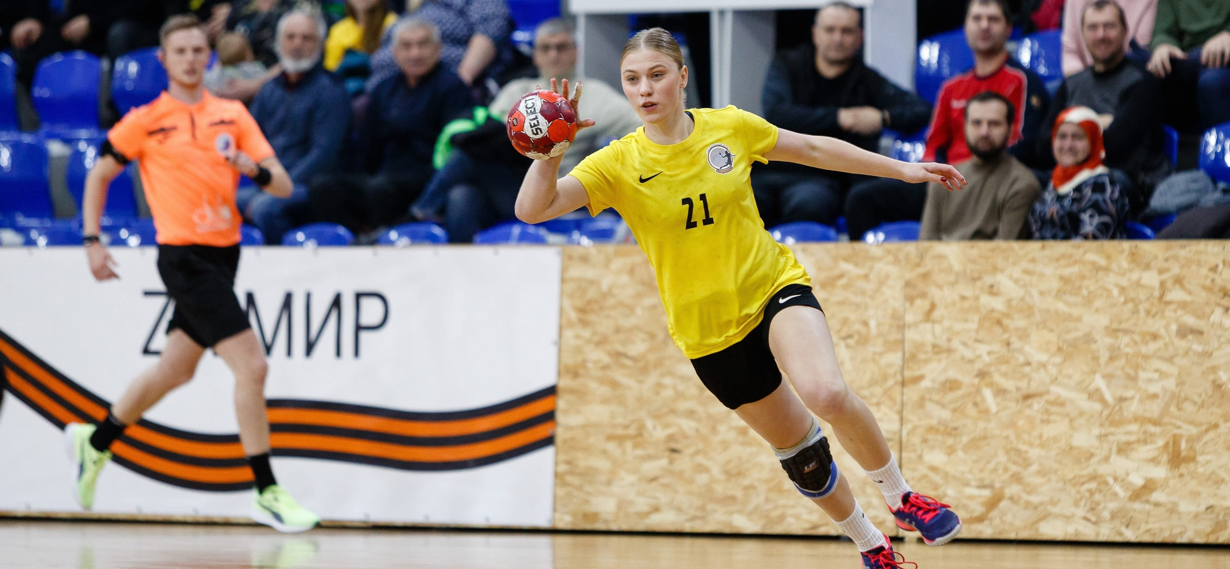 Межсезонье. "Ставрополье". Элина Сивовалова: "В Сочи есть места, которые приезжим знать не нужно"