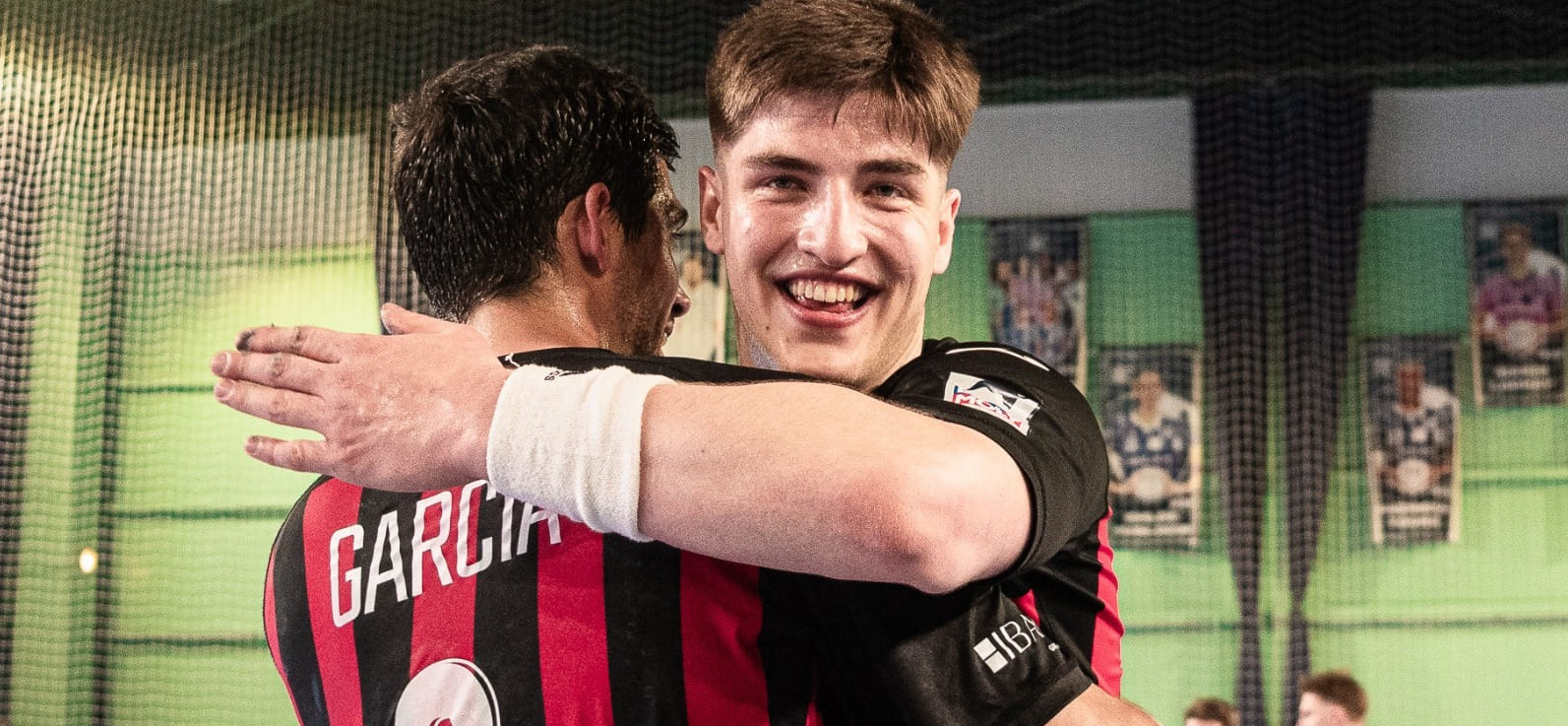 "Тулуза" в концовке вырвала победу у "Шартра" Сергея Кудинова и продолжает идти во французском чемпионате вровень с "Сен-Рафаэлем", который выиграл в Дюнкерке