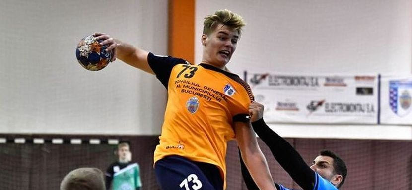 Румыния. Бухарестское "Динамо" официально объявило о переходе разыгрывающего "Бухареста" и сборной страны Октавиана Бизэу