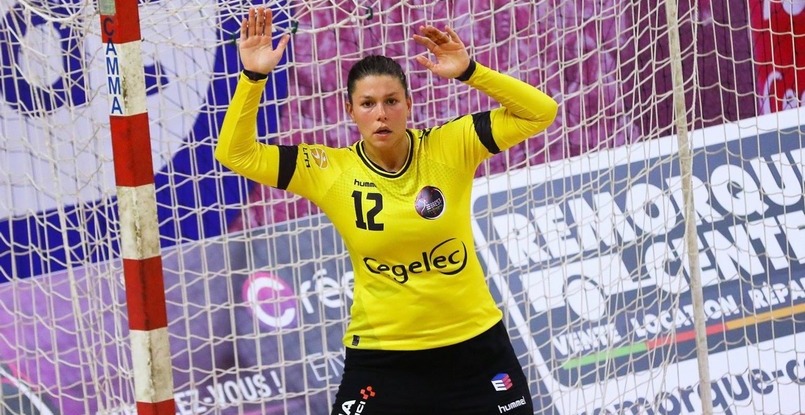 Румыния. В "Байя-Маре" уже 8 новых гандболисток. В их числе шведки Филиппа Иден и Микаэла Мэссинг, а также японка Асука Фудзита