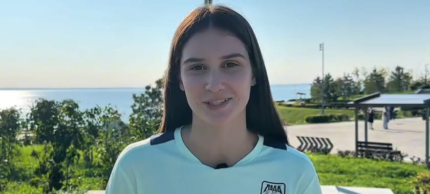Правая крайняя "Лады" Ангелина Семайкина: "Хотела бы сыграть в одной команде с Анной Сень и Дарьей Стаценко" (ВИДЕО)