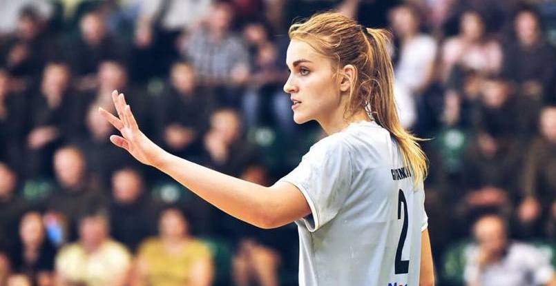 Румыния. Капитан украинской "Галычанки" Наталья Савчин продолжит карьеру в "Глории Бистрице"