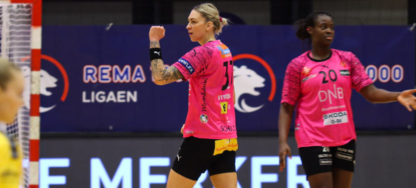 Норвегия. Три гола Анны Вяхиревой помогли "Кристиансанду" переломить ход встречи со "Сторхамаром" и одержать разгромную победу