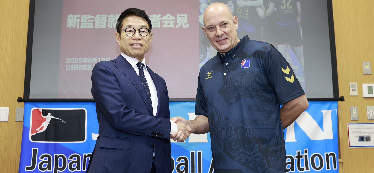 Мортен Соубак, с которым женская сборная Бразилии выиграла ЧМ-2013, задался целью вывести Японию в олимпийский четвертьфинал