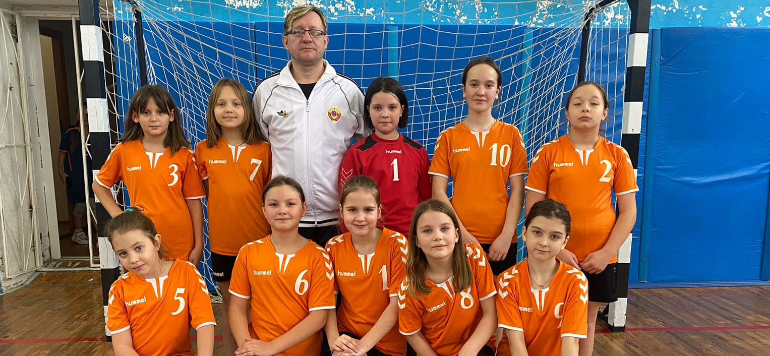 Играй, страна! "Как инструктор-методист контролировал работу тренеров, вот гандбол и запал в душу"