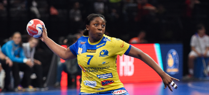 Грас Заади: "То, что происходит в России, отличается от событий во Франции, но я не знаю, что будет дальше"