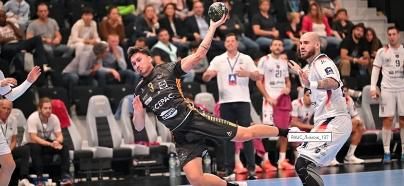 Дания. Правый полусредний сборной Исландии Кристьян Кристьянссон сменит французский "Экс" на "Скандерборг-Орхус"