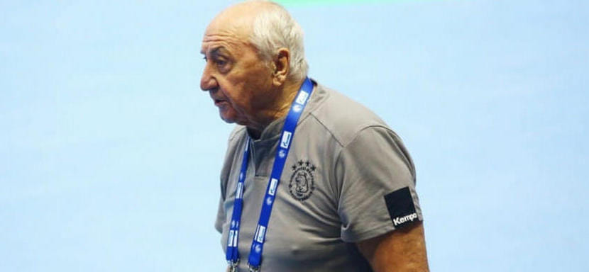 Владимир Максимов: "Возвращаются в строй Александр Ермаков и Роман Остащенко. Есть небольшие проблемы у Ивана Шельменко" (ВИДЕО)