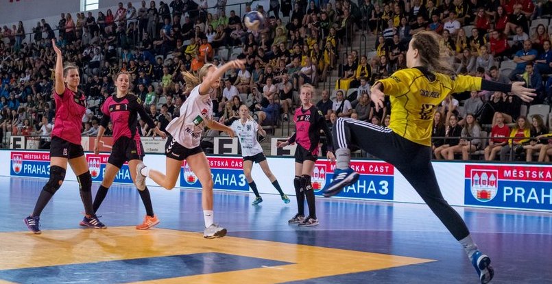 Более десяти тысяч гандболистов сыграли на "Кубке Праги". Абсолютным победителем молодежного турнира стала "Славия"