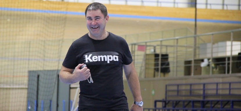 Olimpbet Суперлига. Павел Гуськов: "На Кубке губернатора Омской области при определённом раскладе можем обыграть любого соперника"