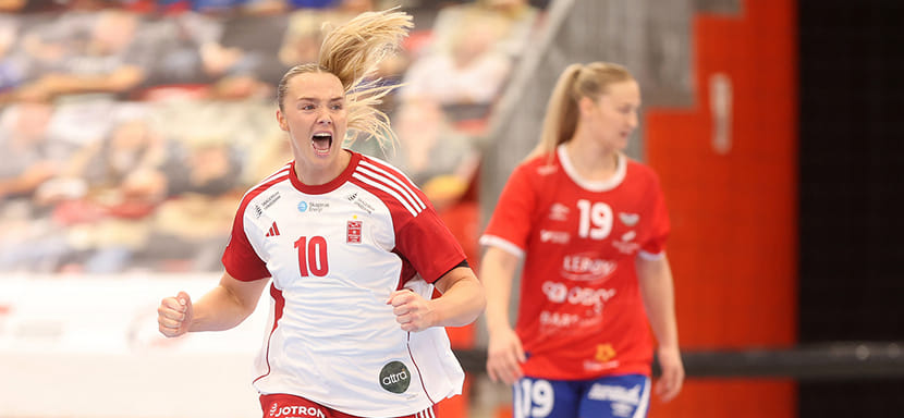 Левые полусредние Юли Хуллеберг и Майя Сетерен продолжат защищать цвета норвежского "Ларвика"