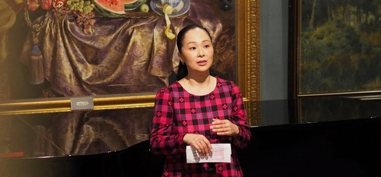 Олимпиада. Наоко Кодама: "Игры обязательно состоятся! Да, в Японии много сомневающихся. Но посмотрите, как они приветствуют эстафету олимпийского огня"