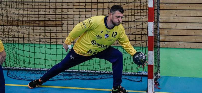 Олимпийский чемпион Токио в составе сборной Франции Янн Жанти передумал завершать игровую карьеру. Он будет выступать за греческий АЕК