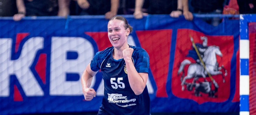 "Муж играл как раз на позиции линейного!" Юлия Гаряева — о победе в Суперкубке и новой роли