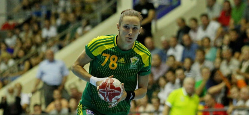 "Поиграй у Трефилова, посмотрим, как запоёшь". Кристина Лишчевич — гандболистка и певица из Сербии