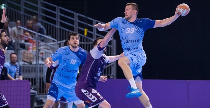 Полусреднего французского "Шартра" Сергея Онуфриенко ждет операция. Скорее всего, украинец пропустит чемпионат Европы-2020