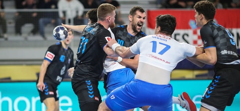 Лига чемпионов. "Висла" против "Загреба" в борьбе за плей-офф, "Нант" — "Барселона" и ещё три матча десятого тура в четверг