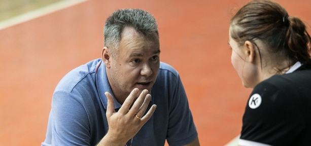 Суперлига. Алексей Жаворонков: "План дистанционных занятий расписываю для каждой спортсменки индивидуально"