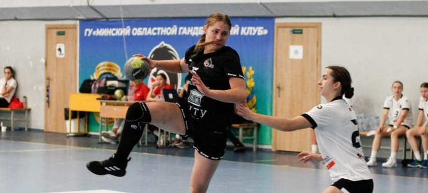 БНТУ-БелАЗ разгромил "Витебчанку" с более чем трёхкратной разницей, СКА уступил "Городничанке" в чемпионате Беларуси