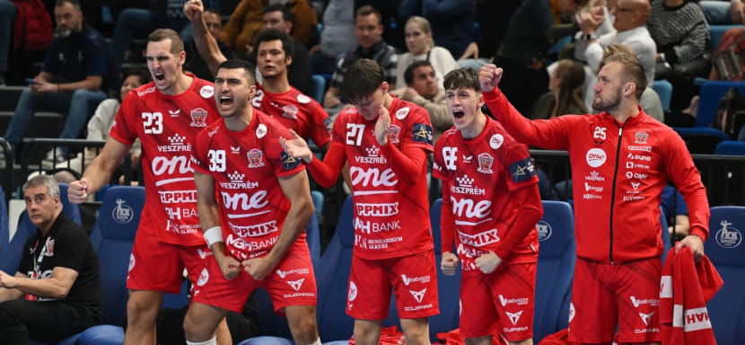 "Пари Сен-Жермен" вырвал победу у "Гудме", "Веспрем" разгромил "Кольстад" в стартовых матчах 7-го тура Лиги чемпионов