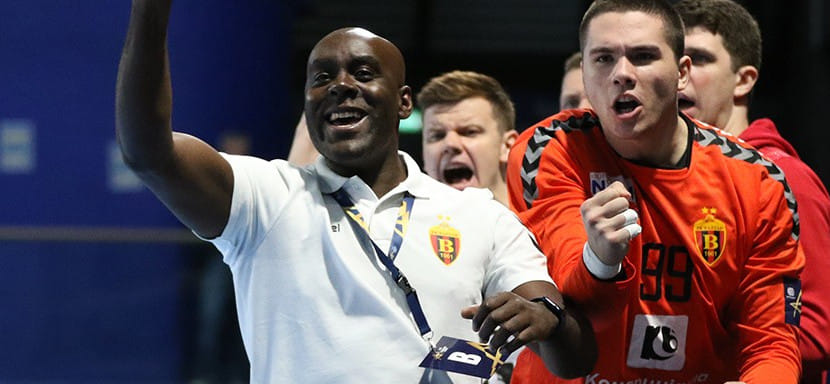 Лига чемпионов. "Мешков Брест" дома уступил "Ольборгу", "Вардар" в гостях был сильнее "Монпелье", "Веспрем" и "Порту" сыграли вничью