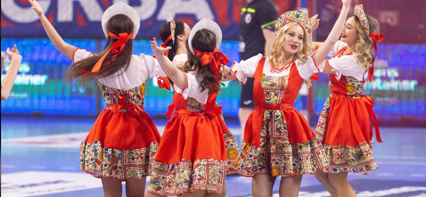 На телеканале "Матч! Страна" вышел 35-й выпуск еженедельной обзорной программы Артёма Шмелькова "Ручная работа" (ВИДЕО)